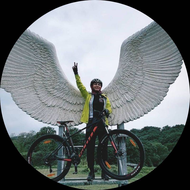 ارغوان جوان