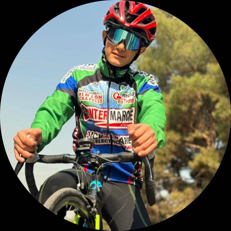 پارسا عیوضی