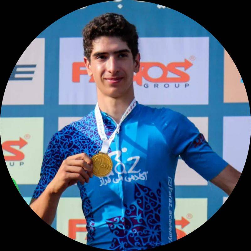 علی نوین سالاری