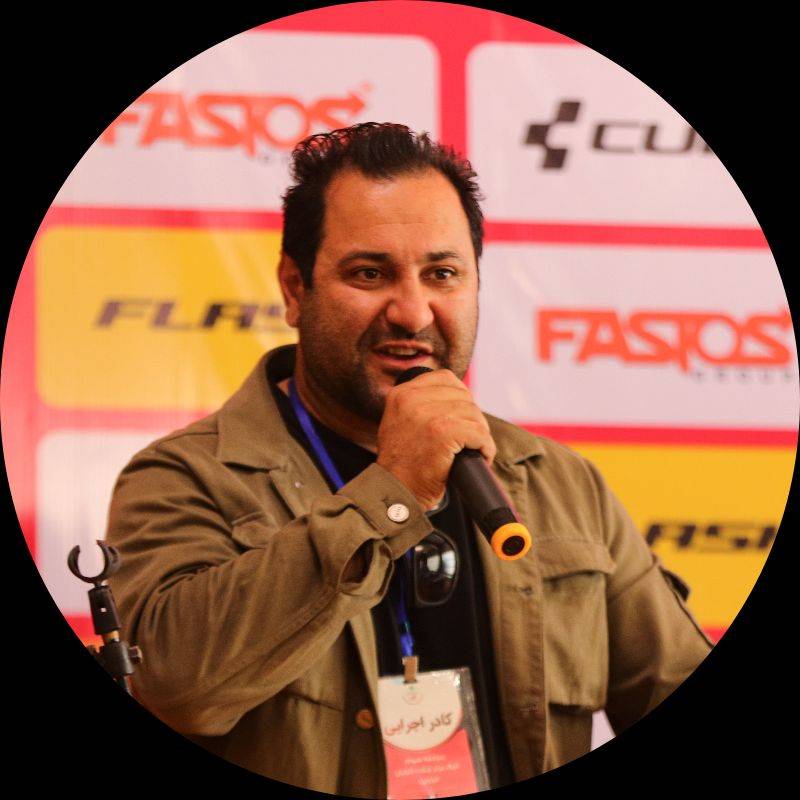 مازیار فرزاد