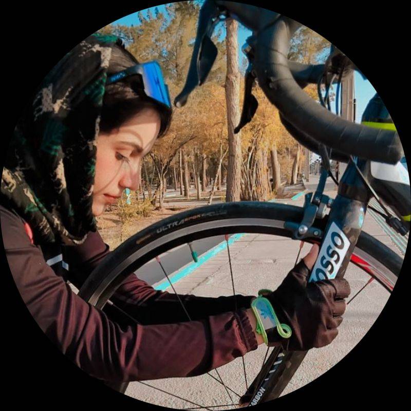 نگین معین‌زاده