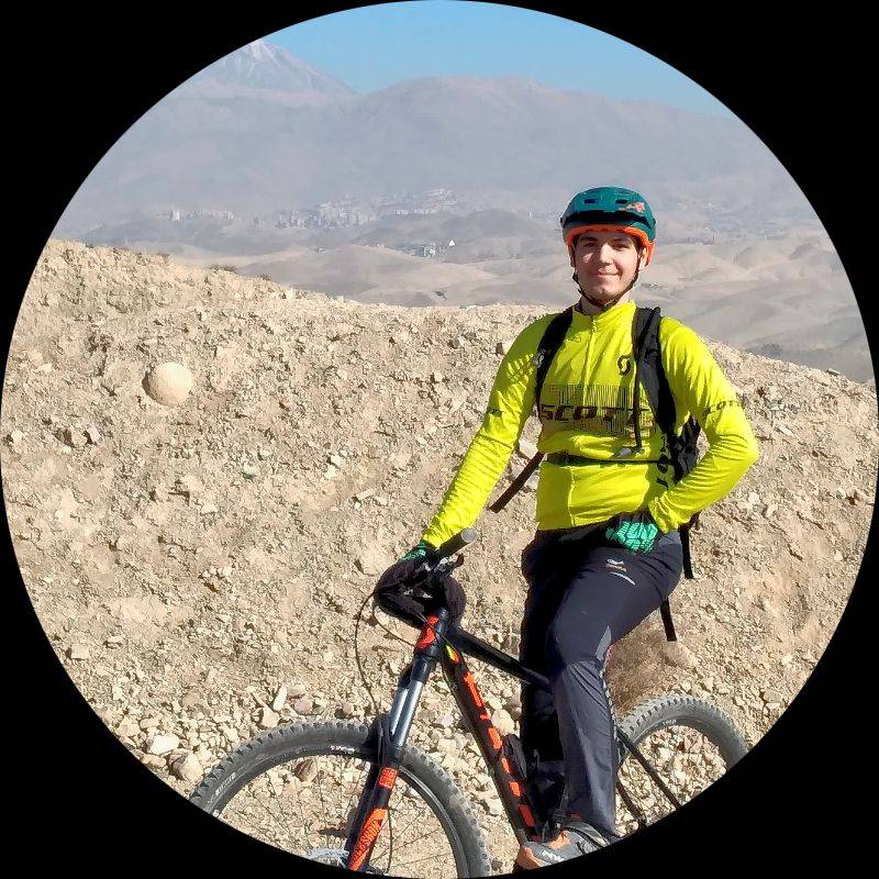 آرش صمدی فر