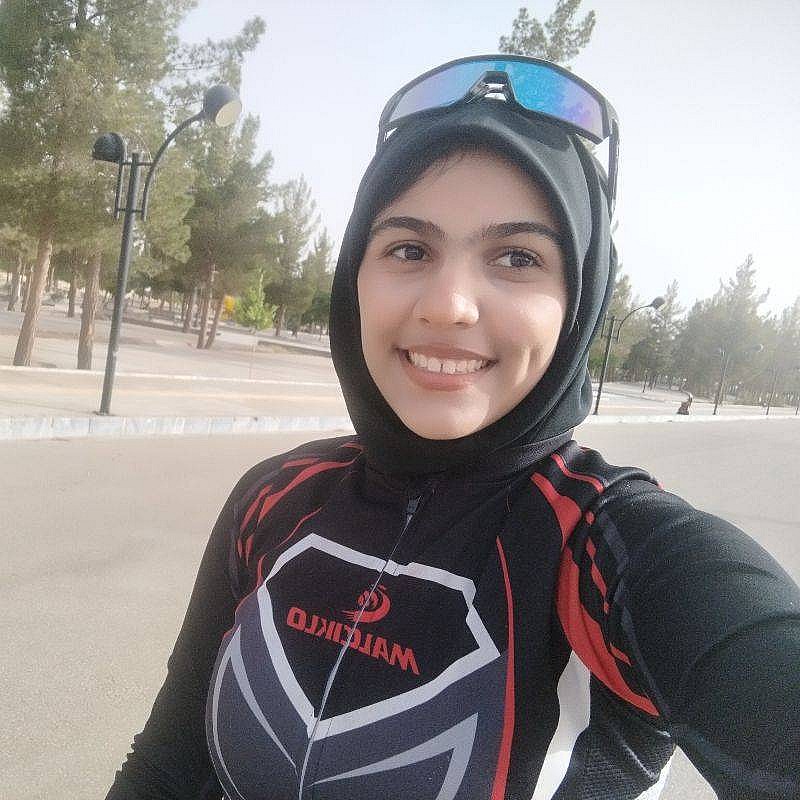 نگین معین‌زاده
