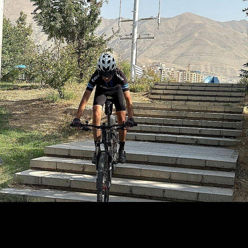 آراد اسماعیلی
