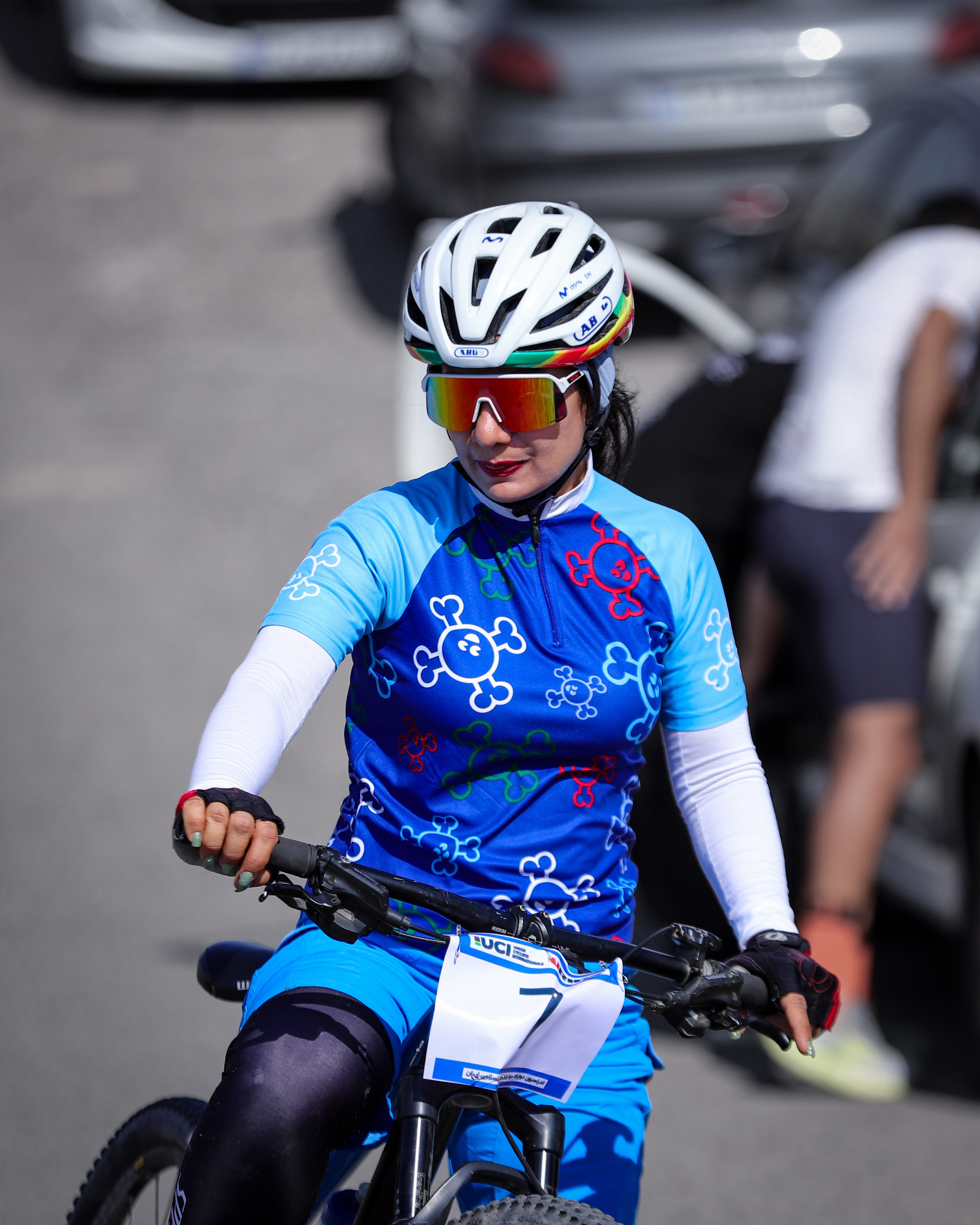 جام آزاد وی راید بانوان