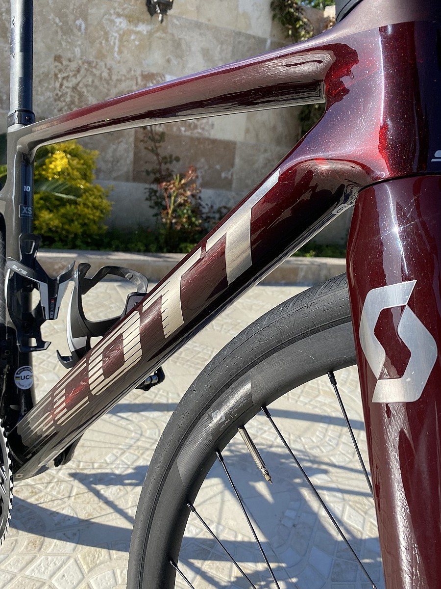 دوچرخه جاده Scott addict rc10