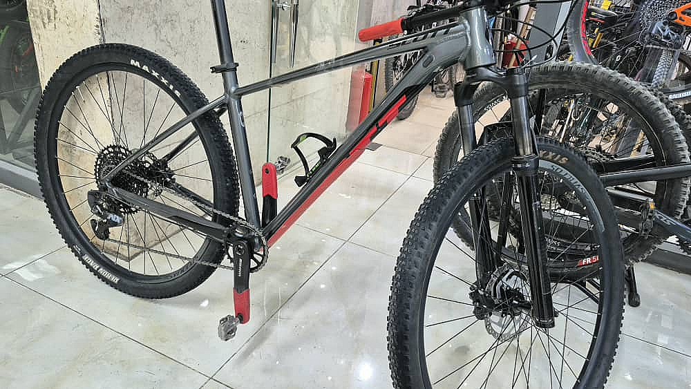 دوچرخه کوهستان Scott scail 970 مدیوم — 2