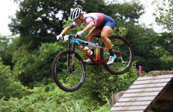 گزارش و تحلیل مسابقه دوچرخه سواری کراس کانتری المپیک توکیو بانوان